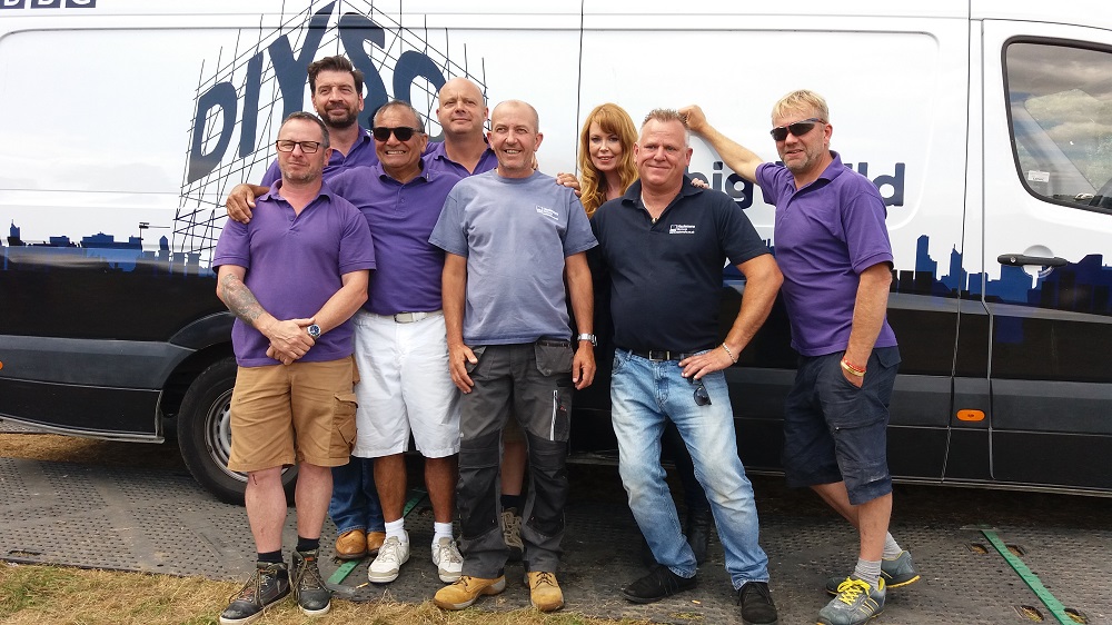 hazlemere windows staff on bbc diy sos